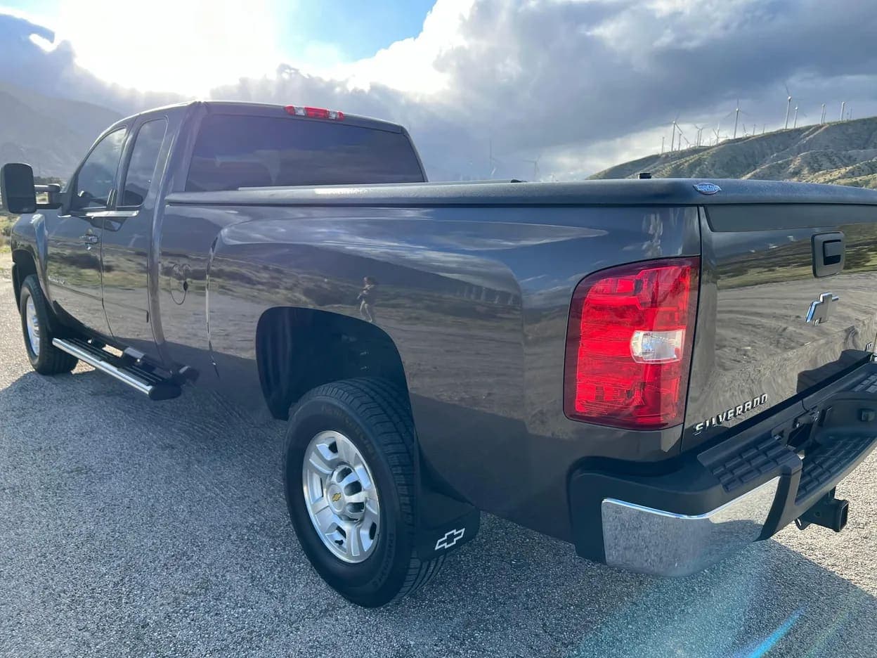 2007 Chevrolet Silverado 2500HD LTZ, view