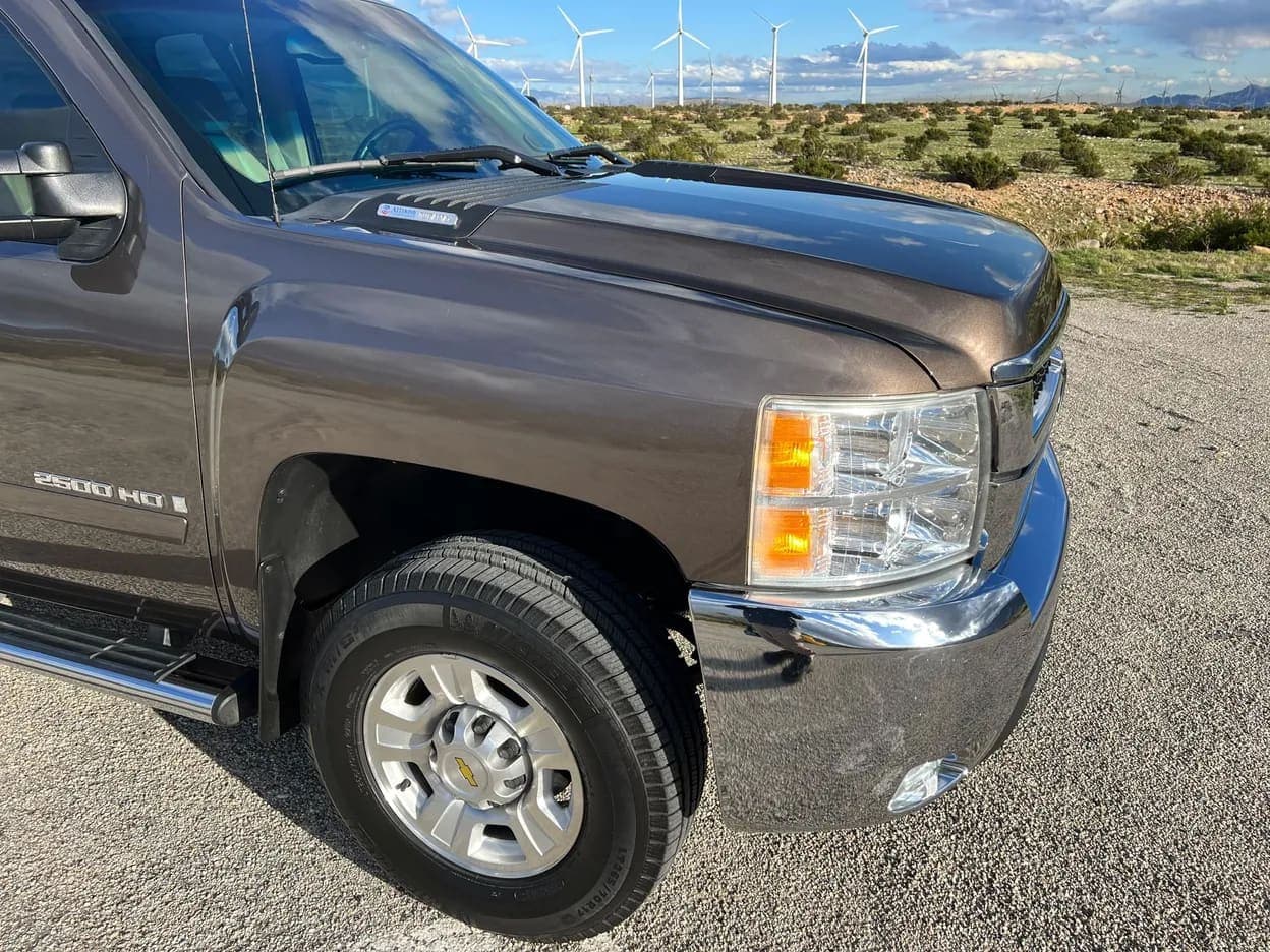 2007 Chevrolet Silverado 2500HD LTZ, view