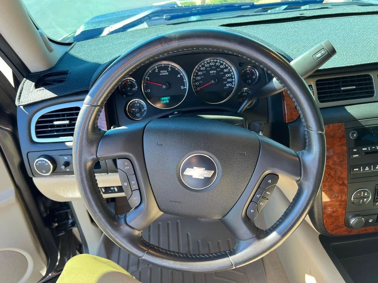 2007 Chevrolet Silverado 2500HD LTZ, view