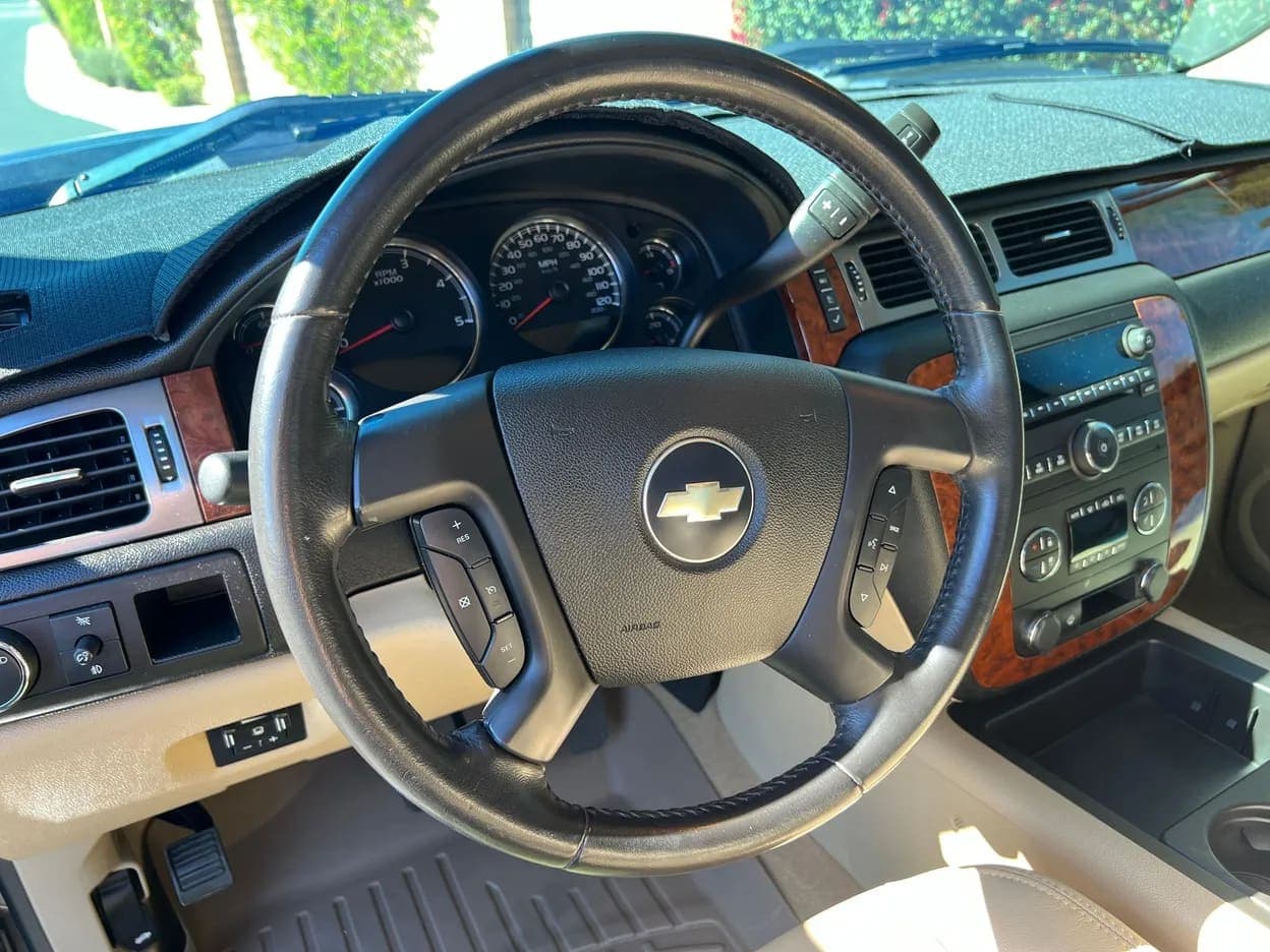 2007 Chevrolet Silverado 2500HD LTZ, view