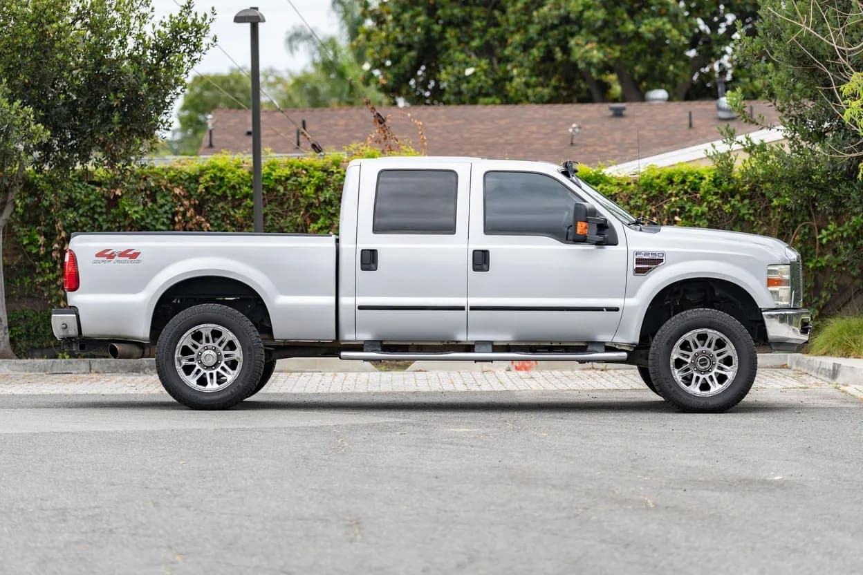 2008 Ford F-250 Super Duty Lariat, view