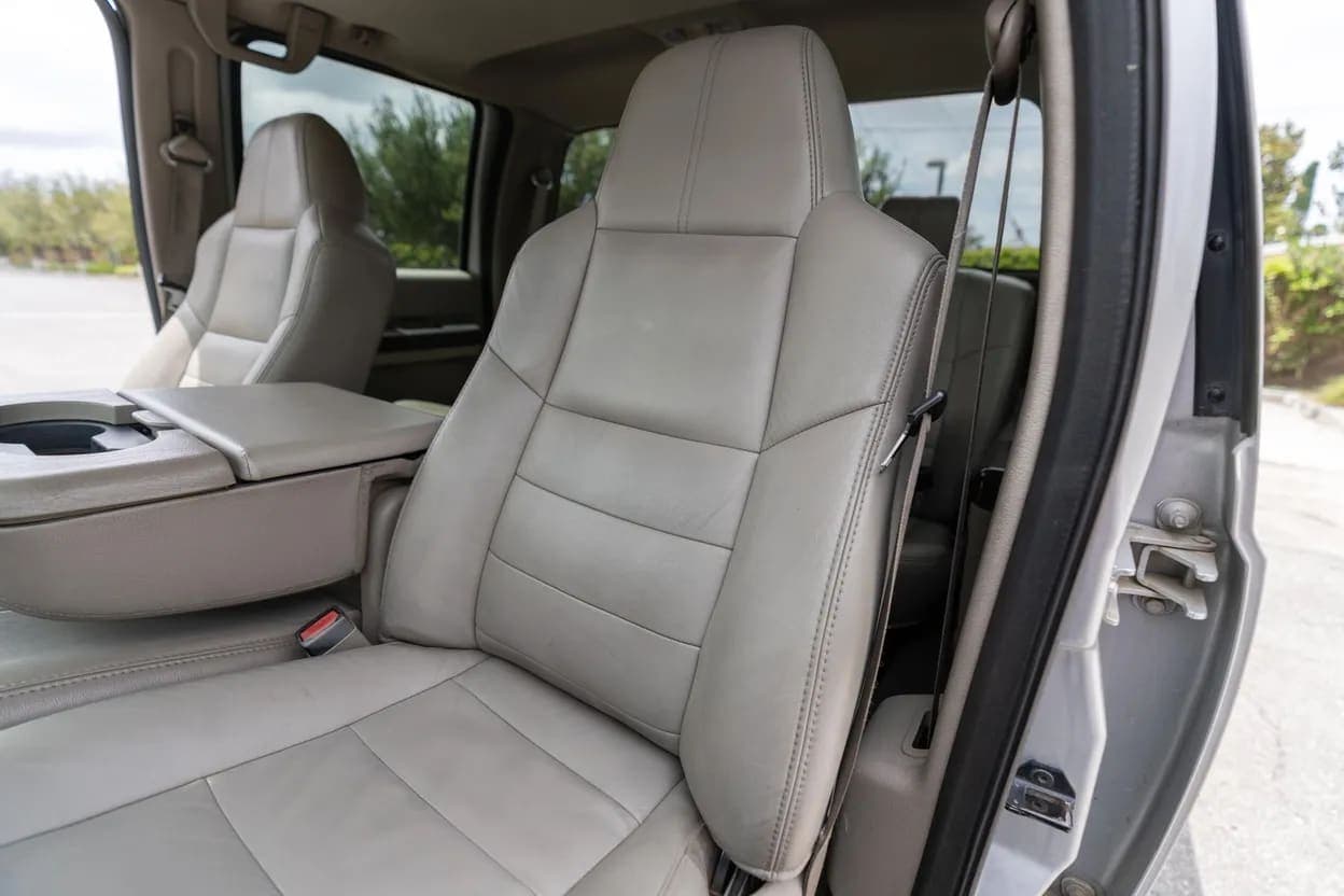 2008 Ford F-250 Super Duty Lariat, view
