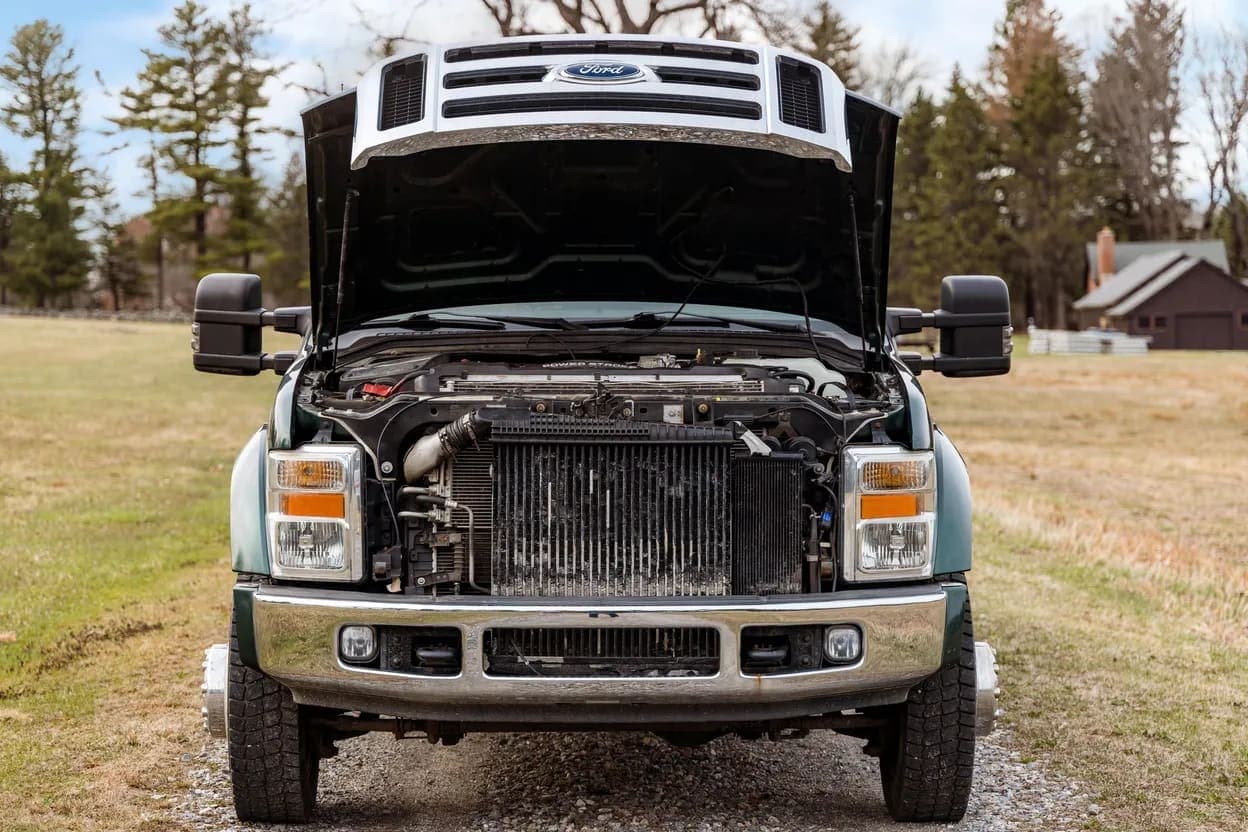 2008 Ford F-450 Super Duty Lariat, view