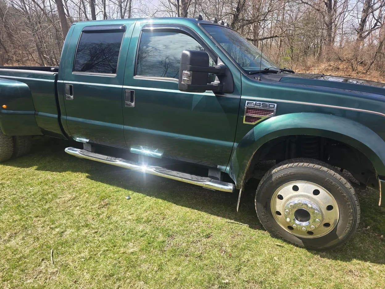 2008 Ford F-450 Super Duty Lariat, view