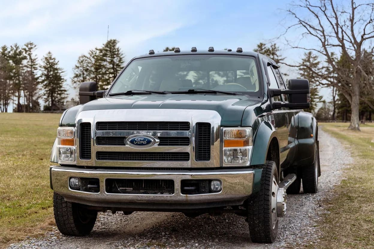 2008 Ford F-450 Super Duty Lariat, view
