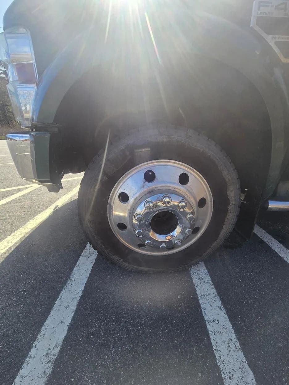 2008 Ford F-450 Super Duty Lariat, view