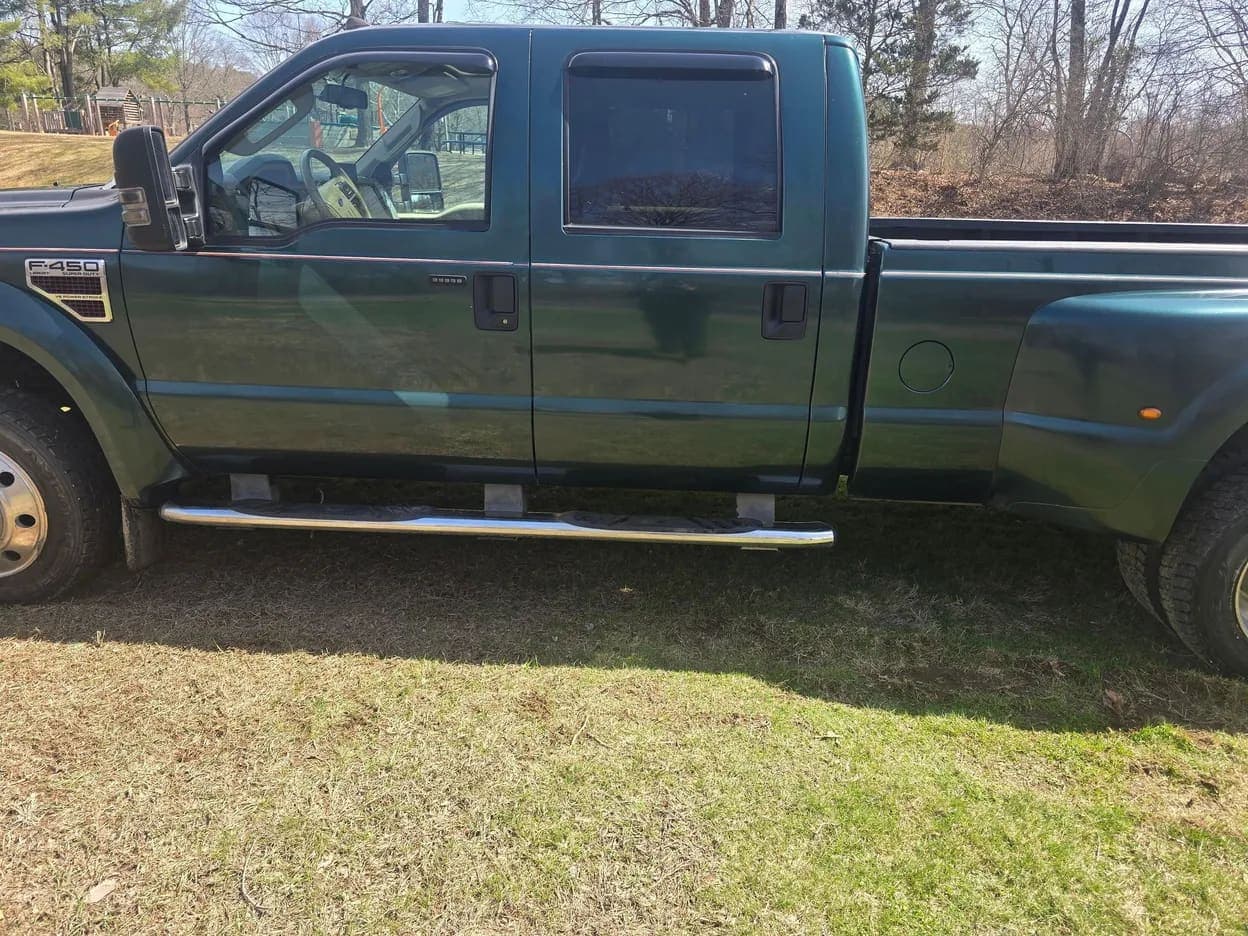 2008 Ford F-450 Super Duty Lariat, view