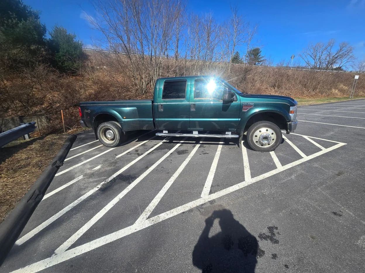 2008 Ford F-450 Super Duty Lariat, view