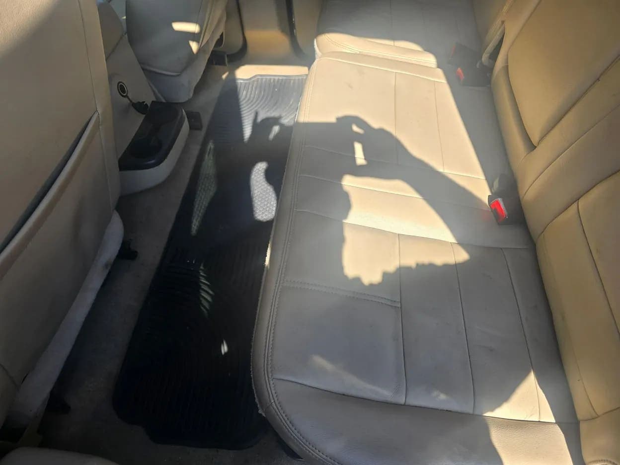 2008 Ford F-450 Super Duty Lariat, view
