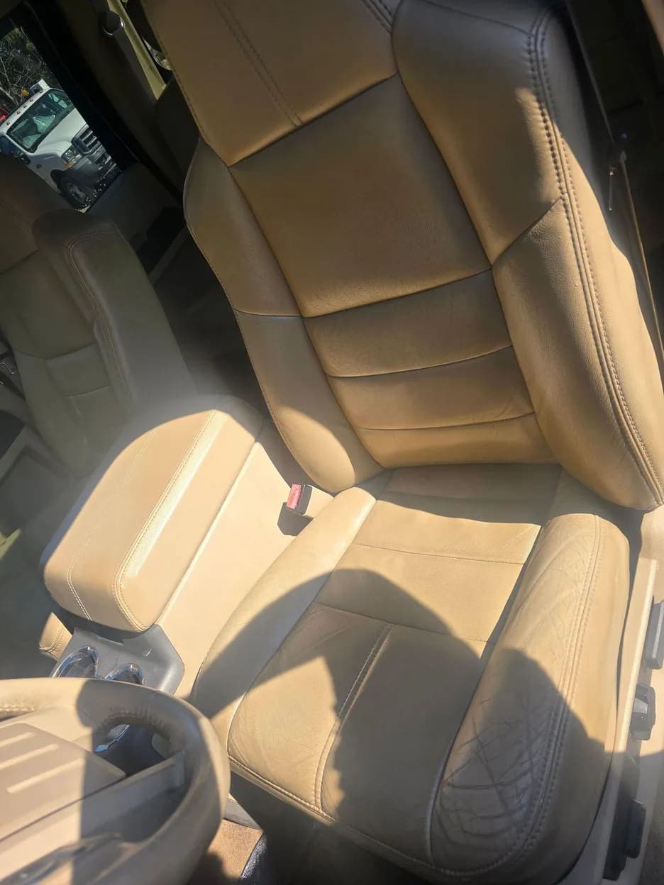2008 Ford F-450 Super Duty Lariat, view