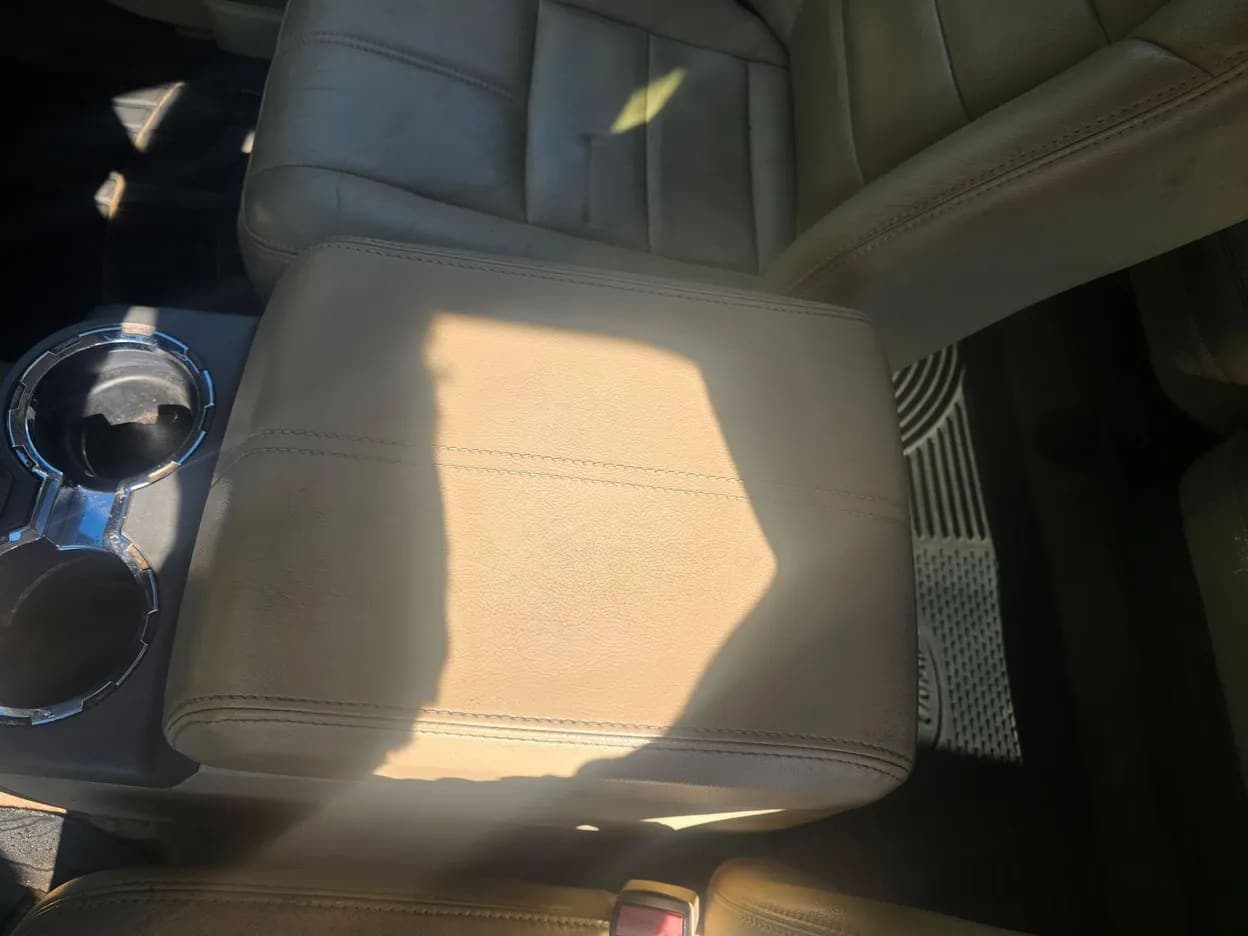 2008 Ford F-450 Super Duty Lariat, view