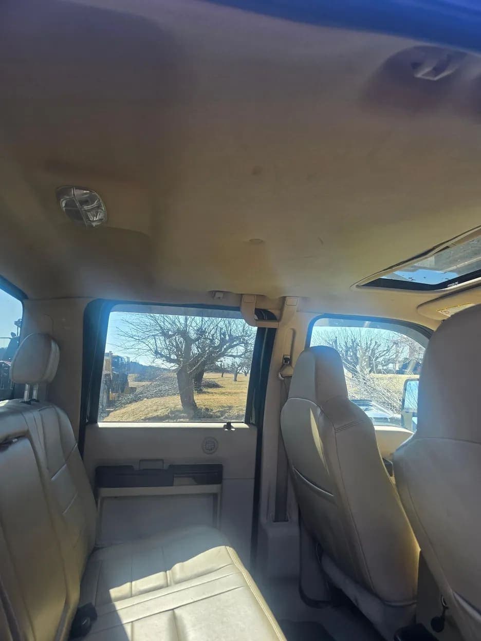 2008 Ford F-450 Super Duty Lariat, view