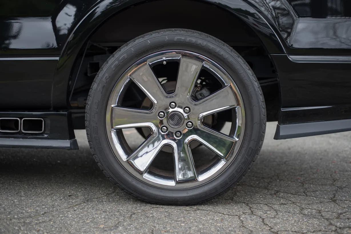 2008 Saleen S331 Supercharged Sport Truck, view