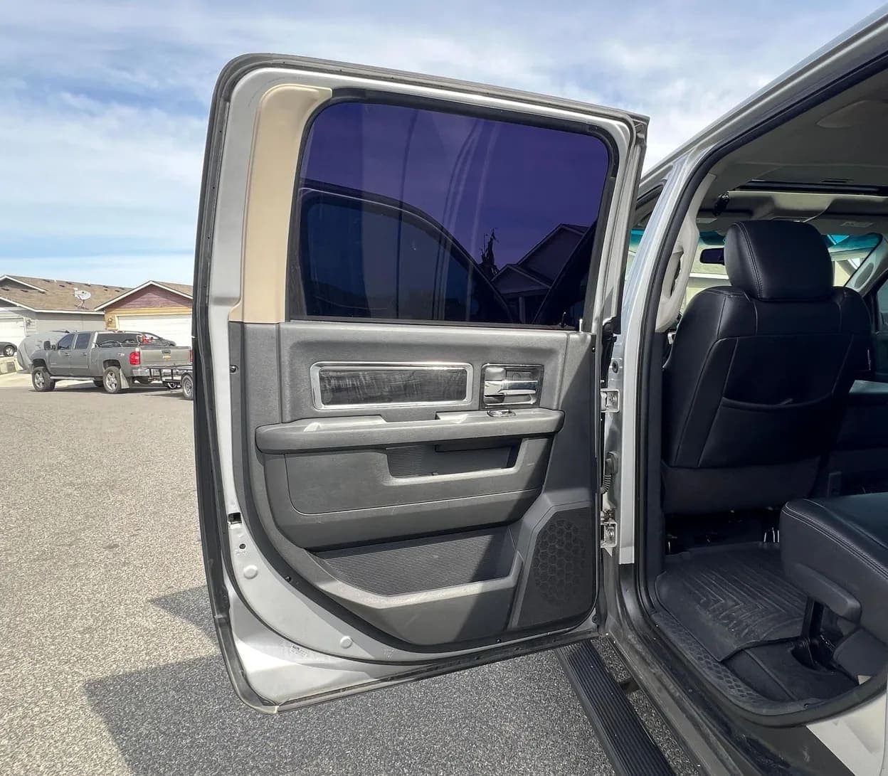 2011 Ram 3500 Laramie, view