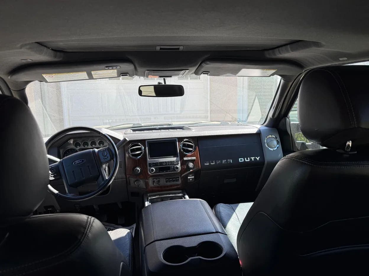 2012 Ford F-350 Super Duty Lariat, view