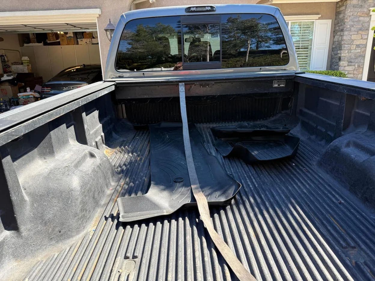 2012 Ford F-350 Super Duty Lariat, view