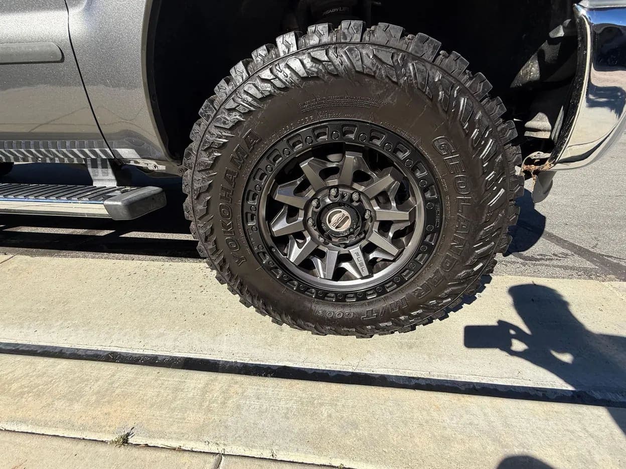 2012 Ford F-350 Super Duty Lariat, view