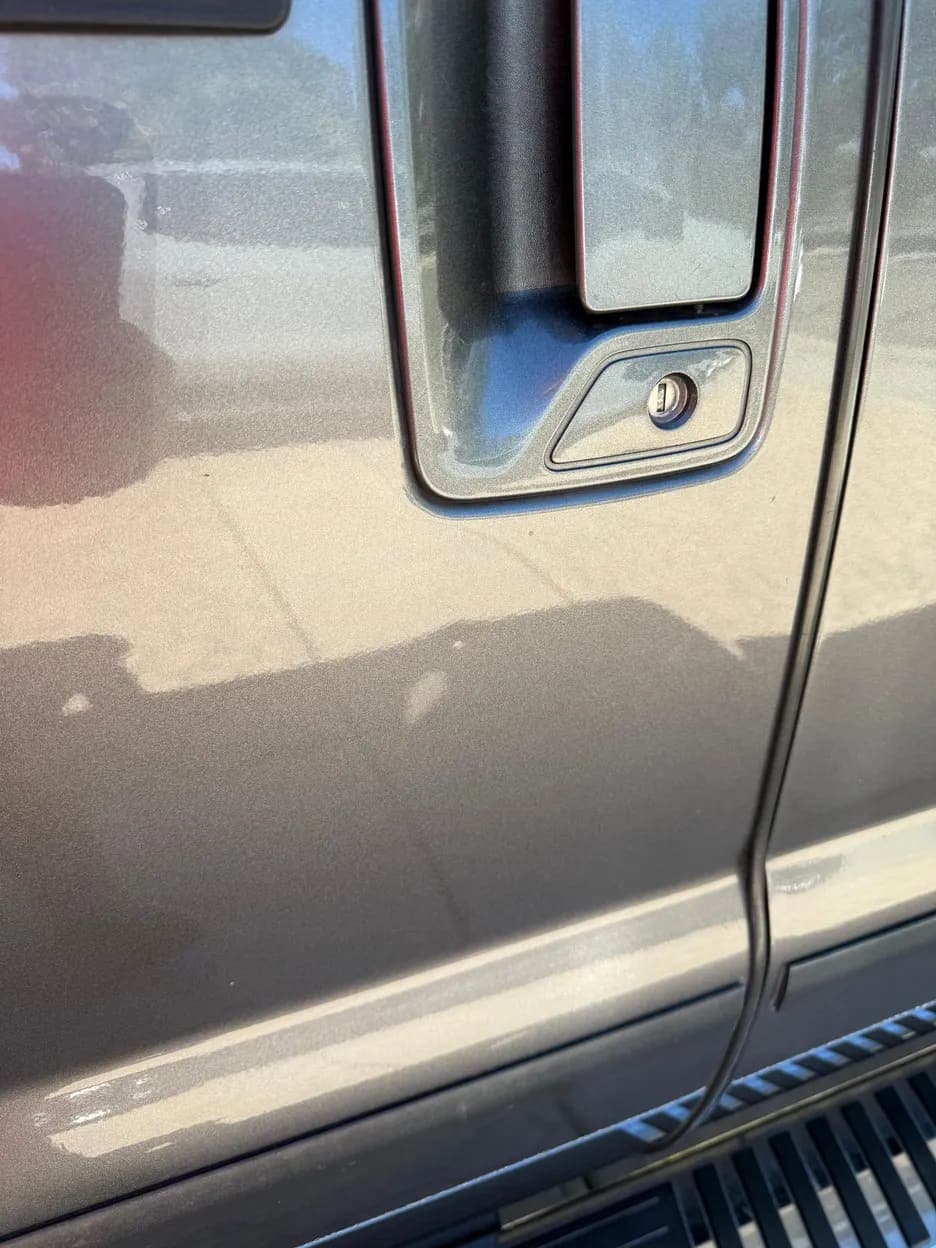 2012 Ford F-350 Super Duty Lariat, view