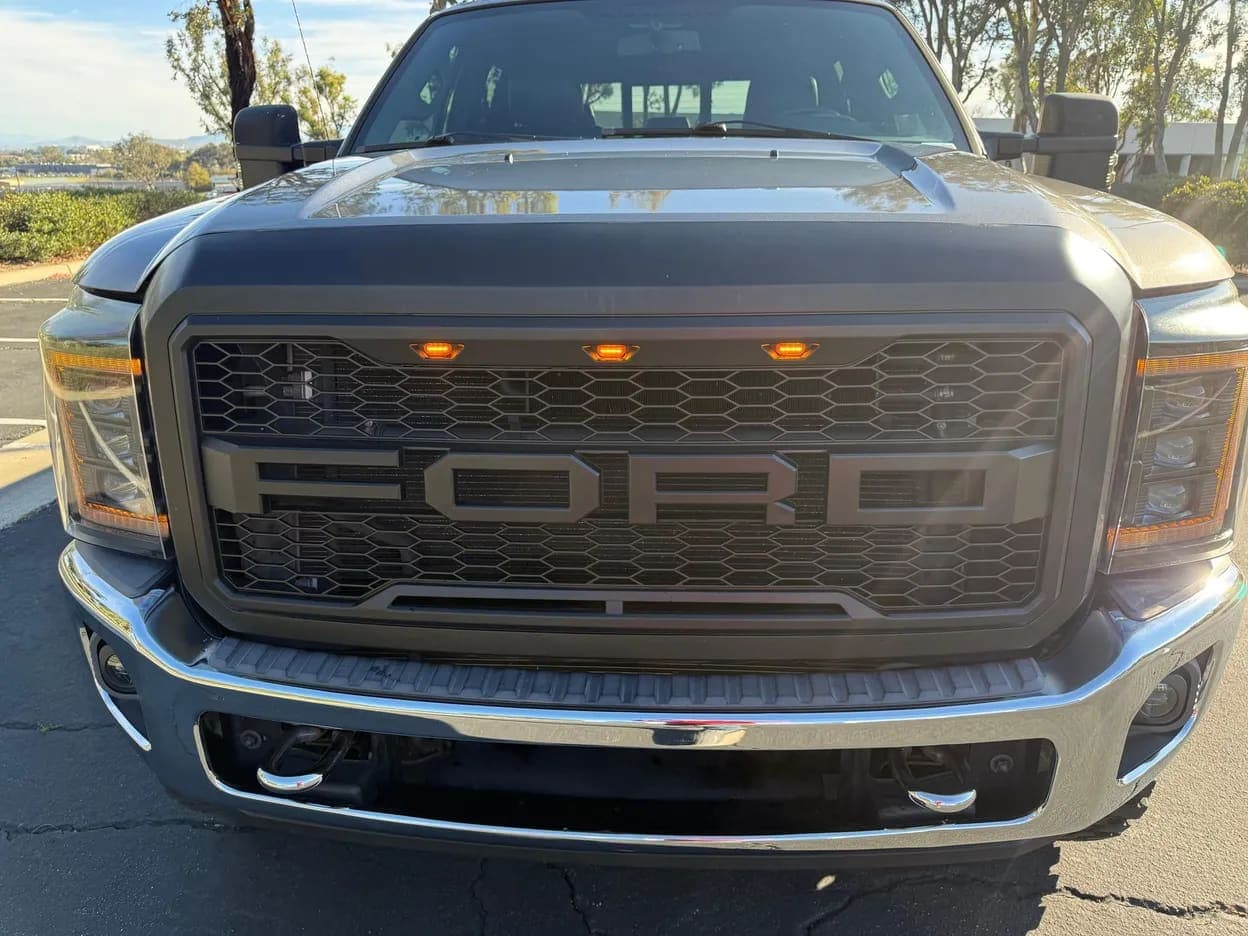 2012 Ford F-350 Super Duty Lariat, view