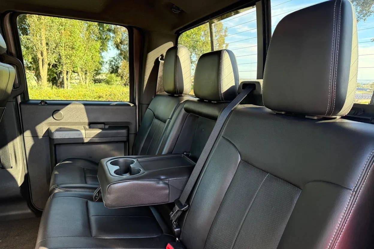 2012 Ford F-350 Super Duty Lariat, view
