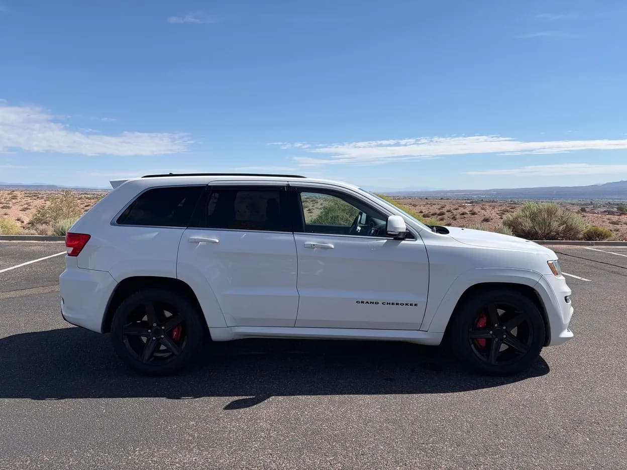 2013 Jeep Grand Cherokee SRT8 Alpine Edition, view