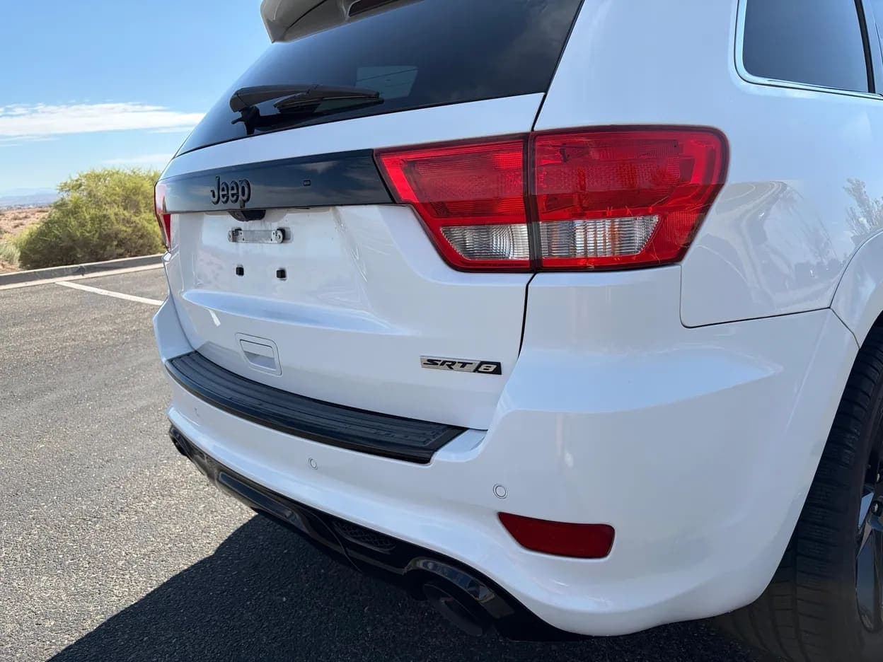 2013 Jeep Grand Cherokee SRT8 Alpine Edition, view