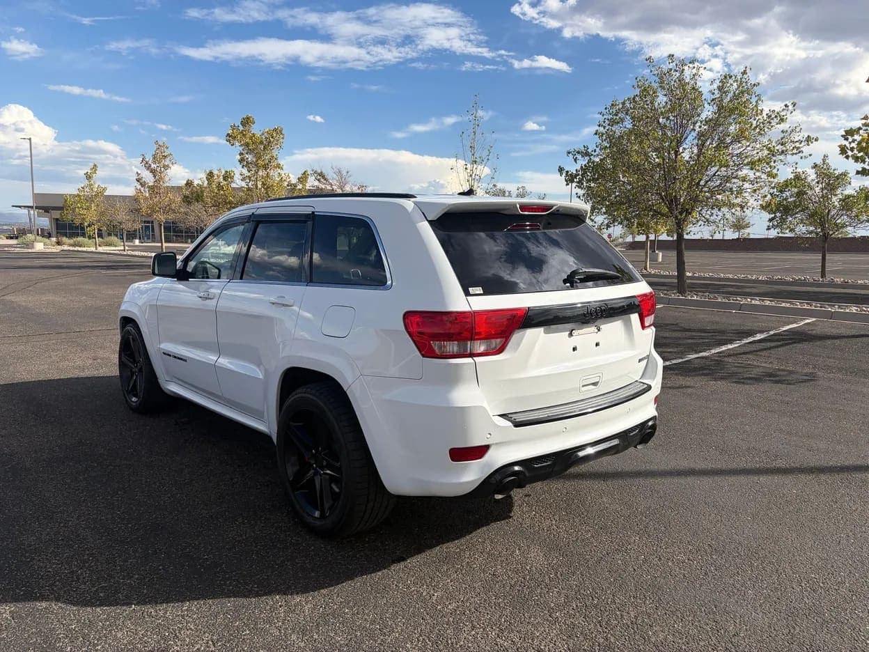 2013 Jeep Grand Cherokee SRT8 Alpine Edition, view
