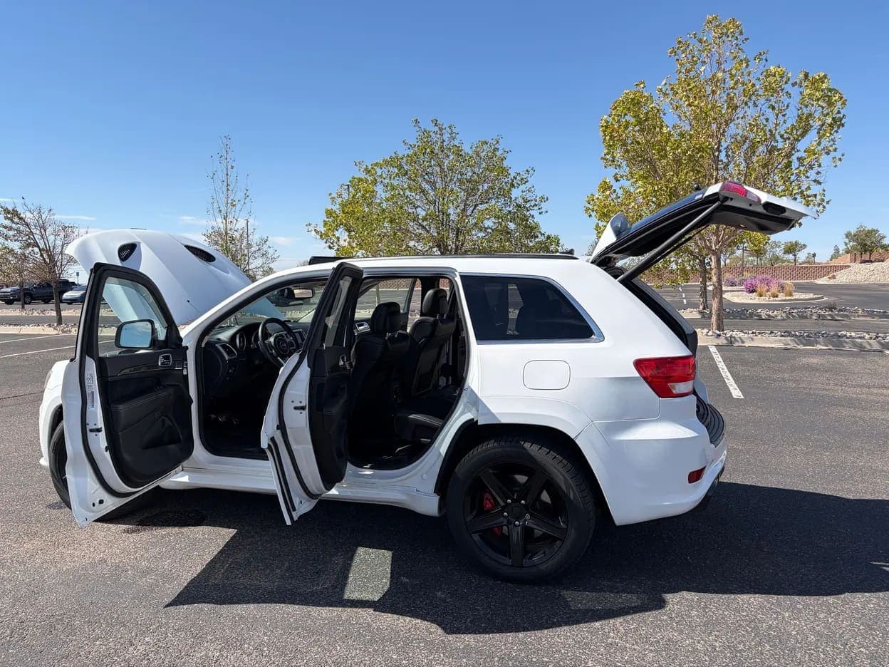 2013 Jeep Grand Cherokee SRT8 Alpine Edition, view