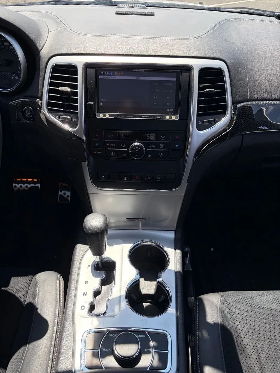 2013 Jeep Grand Cherokee SRT8 Alpine Edition, view