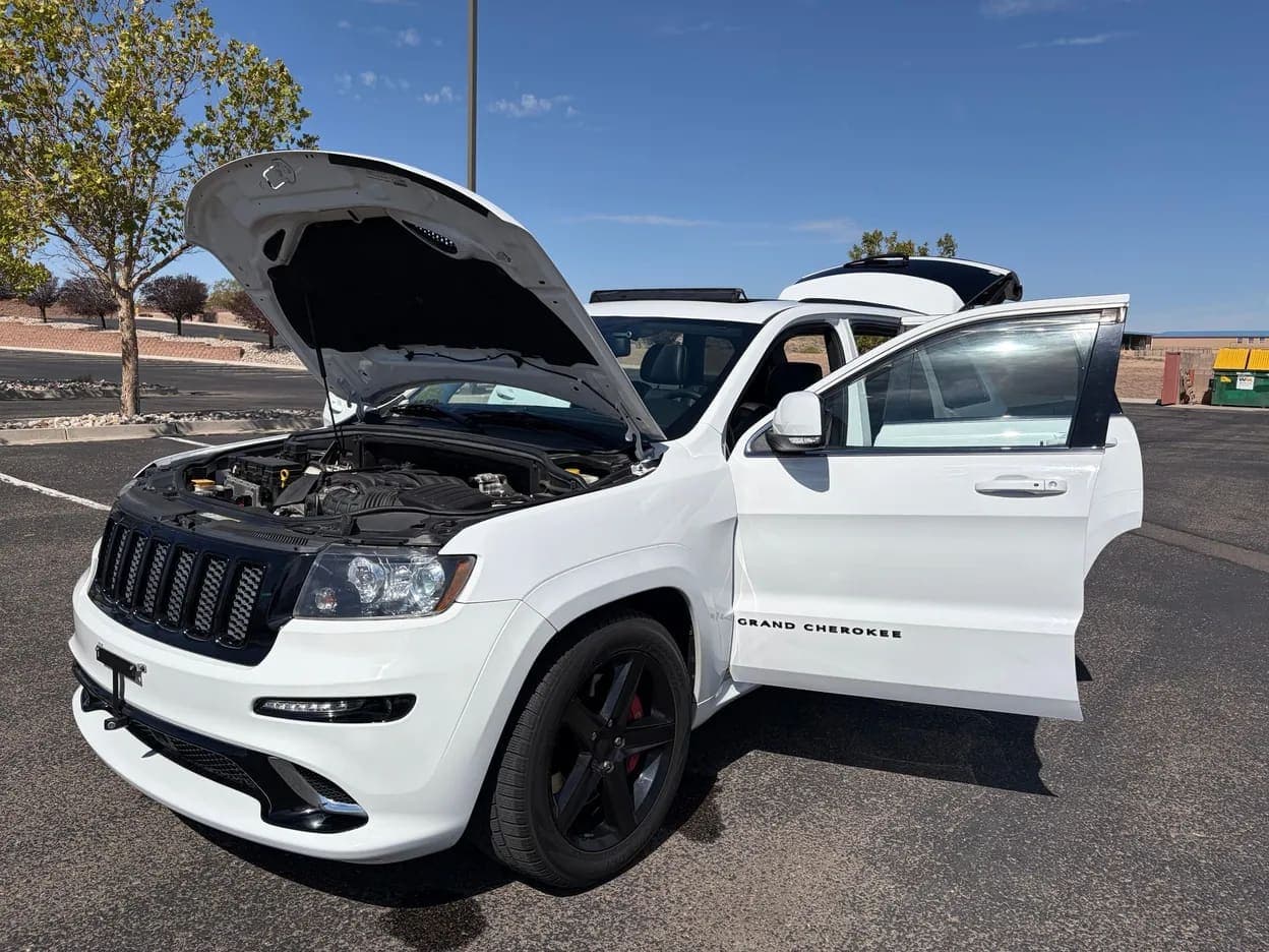 2013 Jeep Grand Cherokee SRT8 Alpine Edition, view