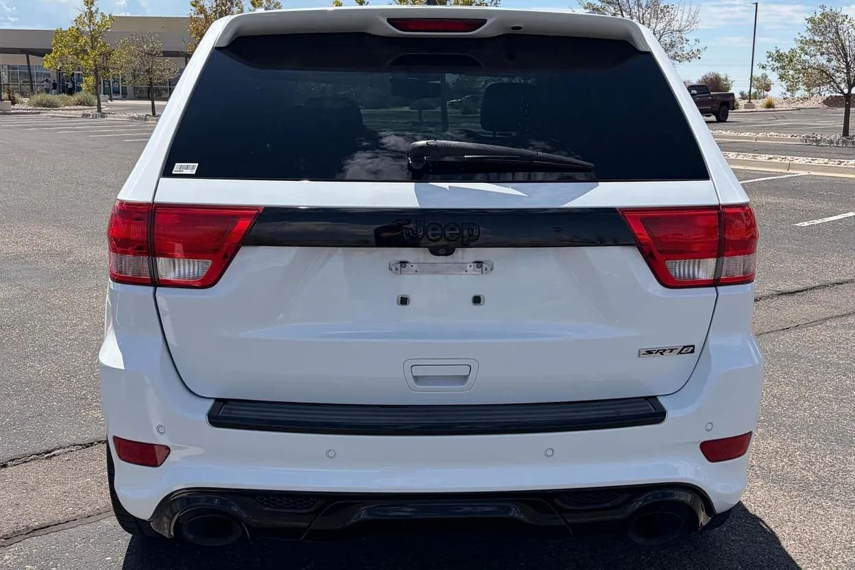 2013 Jeep Grand Cherokee SRT8 Alpine Edition, view