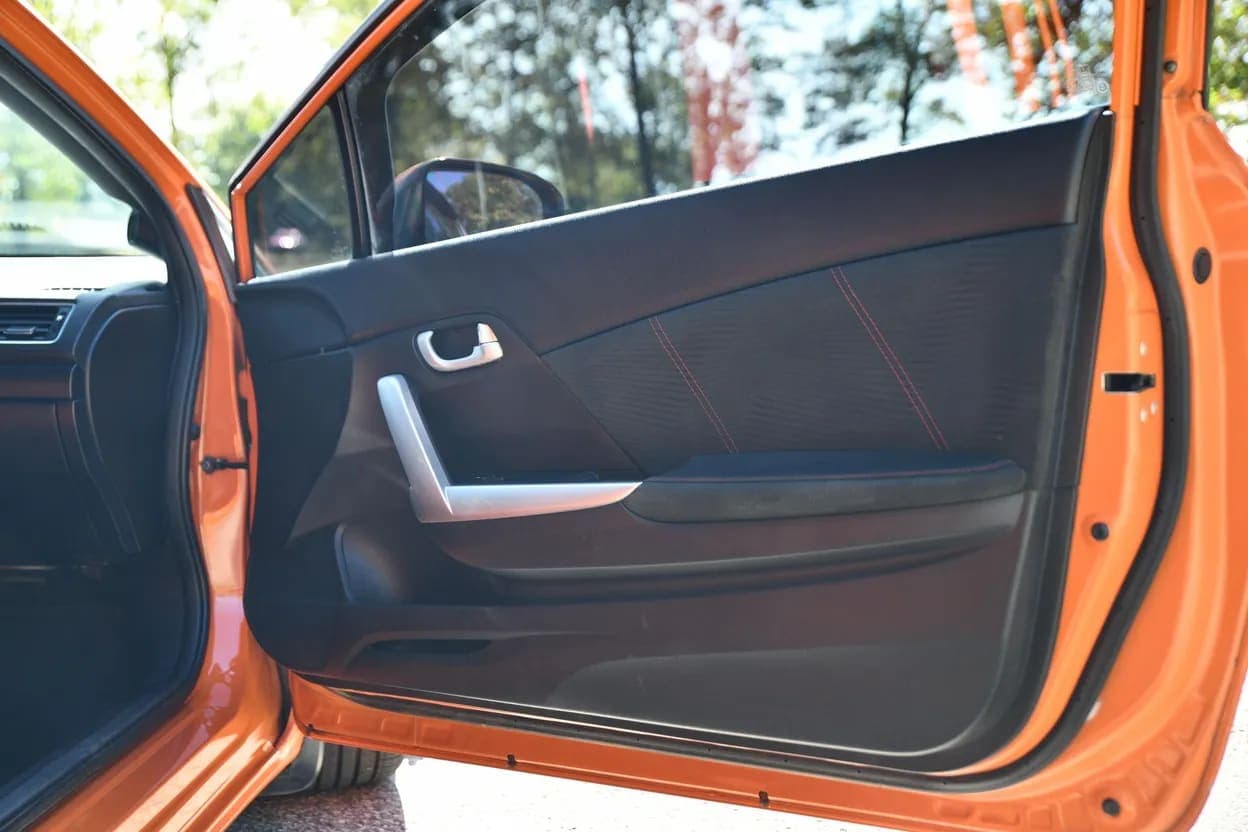 2014 Honda Civic Si Coupe, view