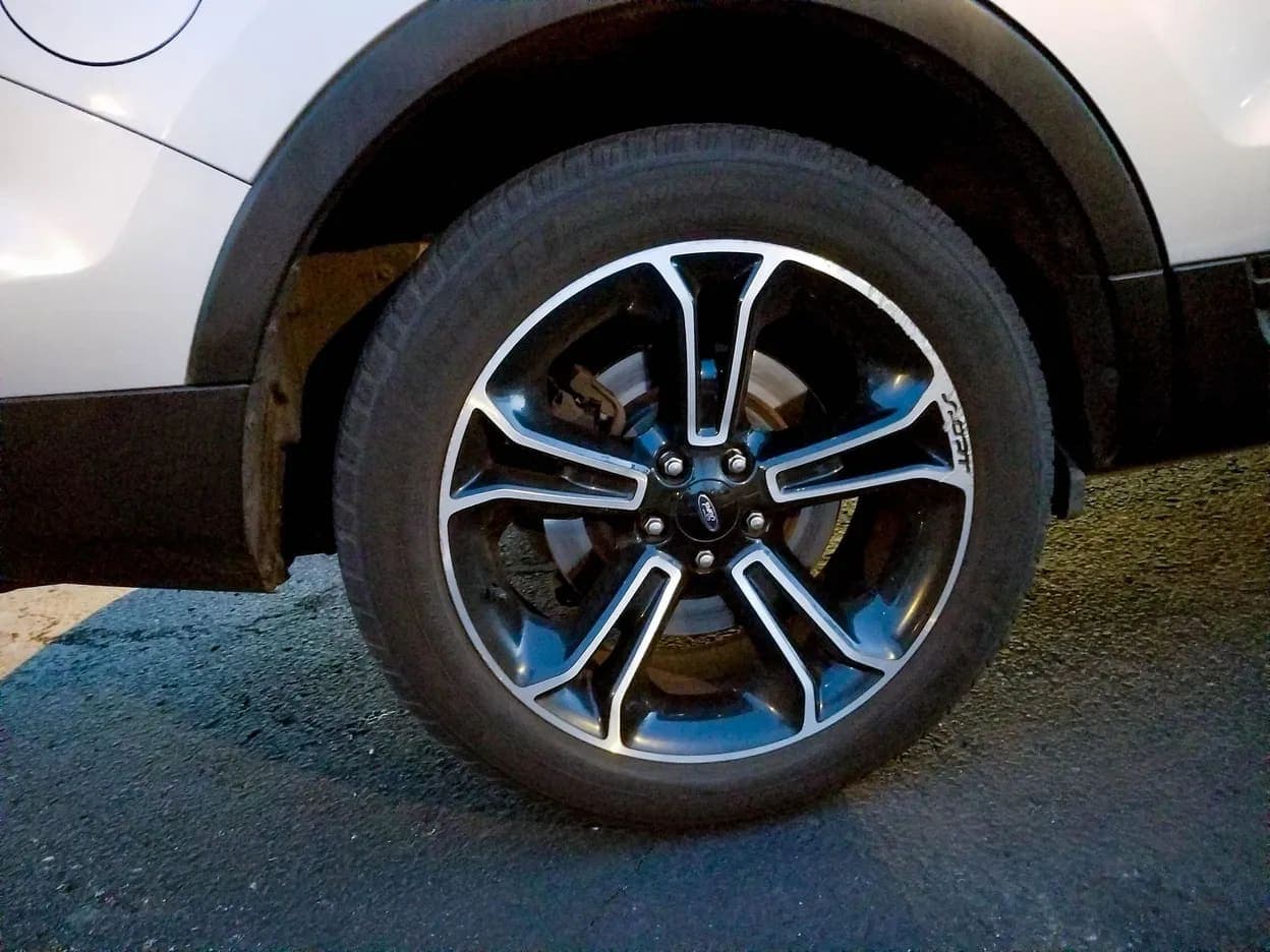 2015 Ford Explorer Sport, view