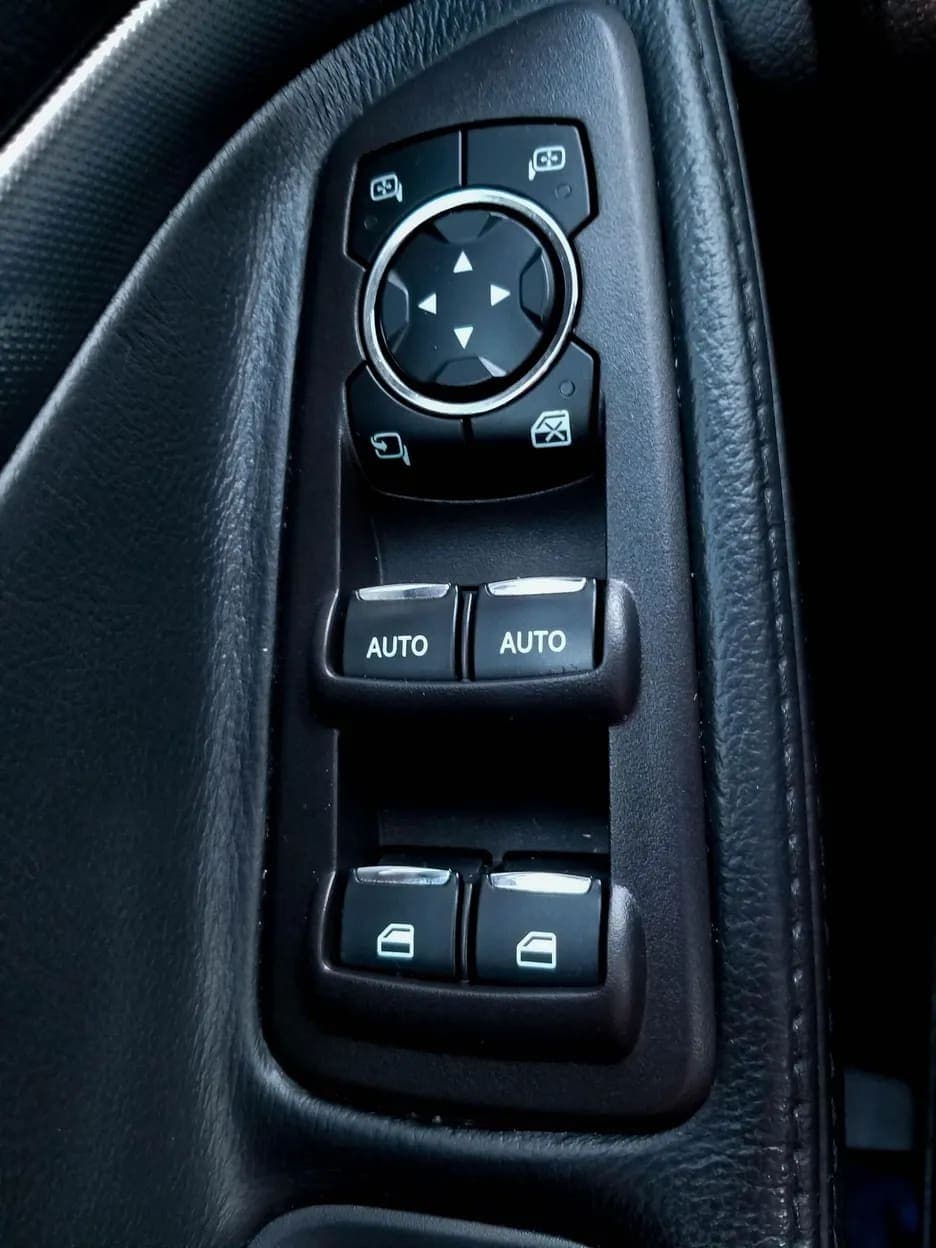 2015 Ford Explorer Sport, view