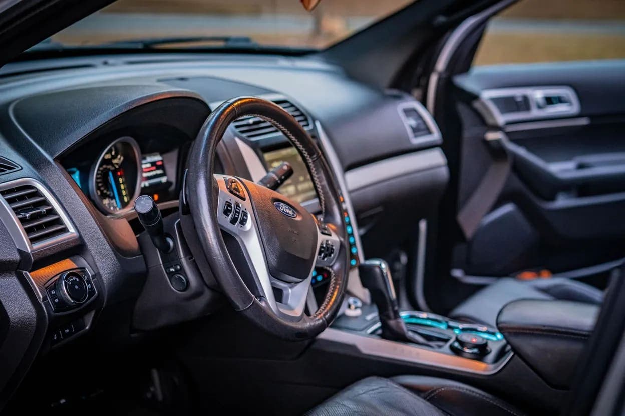 2015 Ford Explorer Sport, view