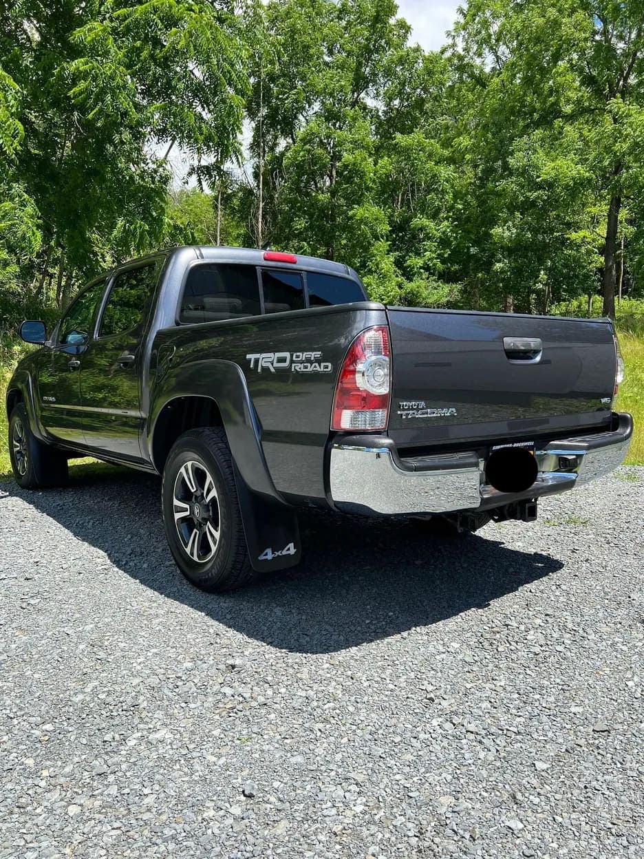 2015 Toyota Tacoma TRD Off-Road Double Cab, view