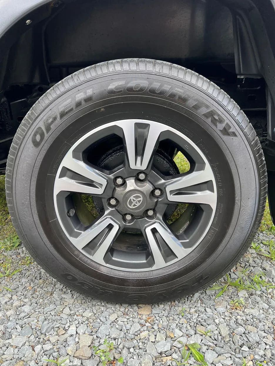 2015 Toyota Tacoma TRD Off-Road Double Cab, view