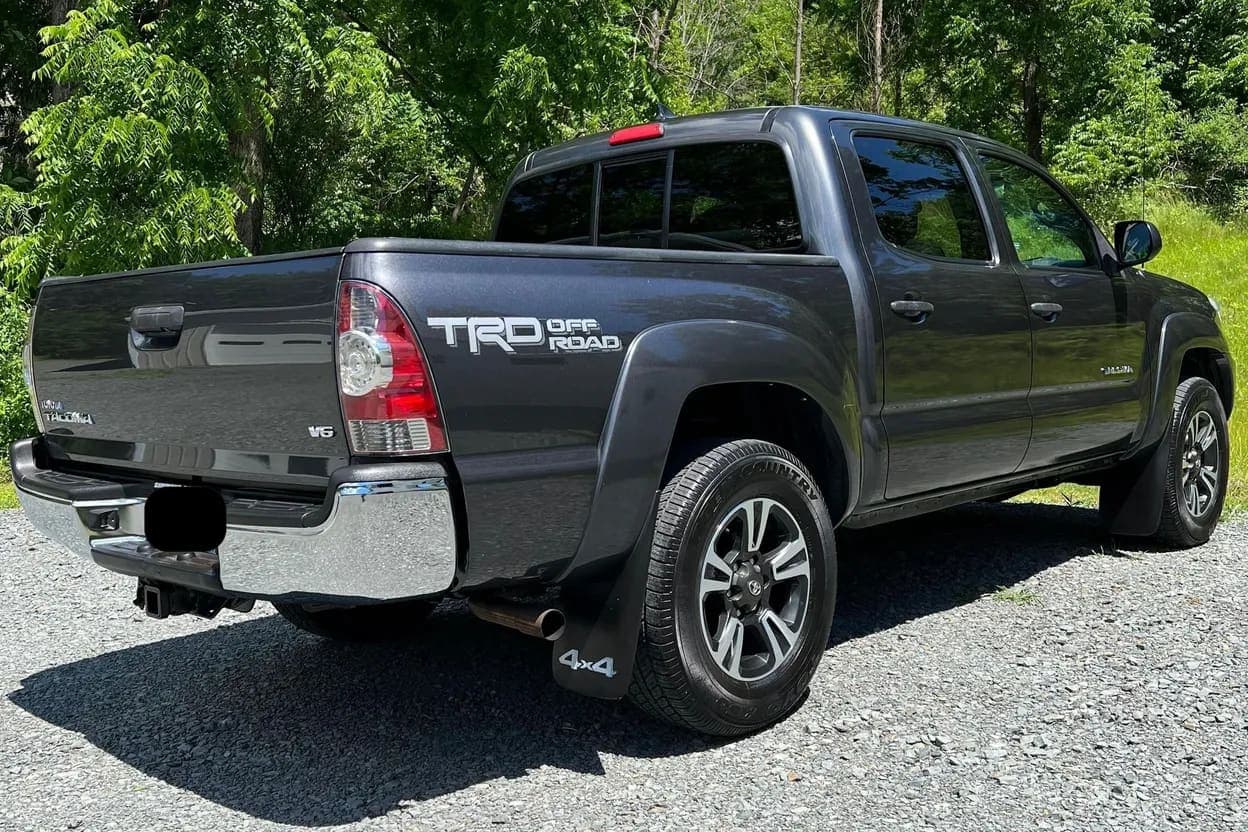 2015 Toyota Tacoma TRD Off-Road Double Cab, view