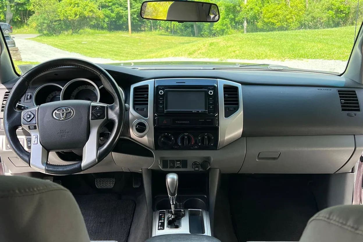 2015 Toyota Tacoma TRD Off-Road Double Cab, view