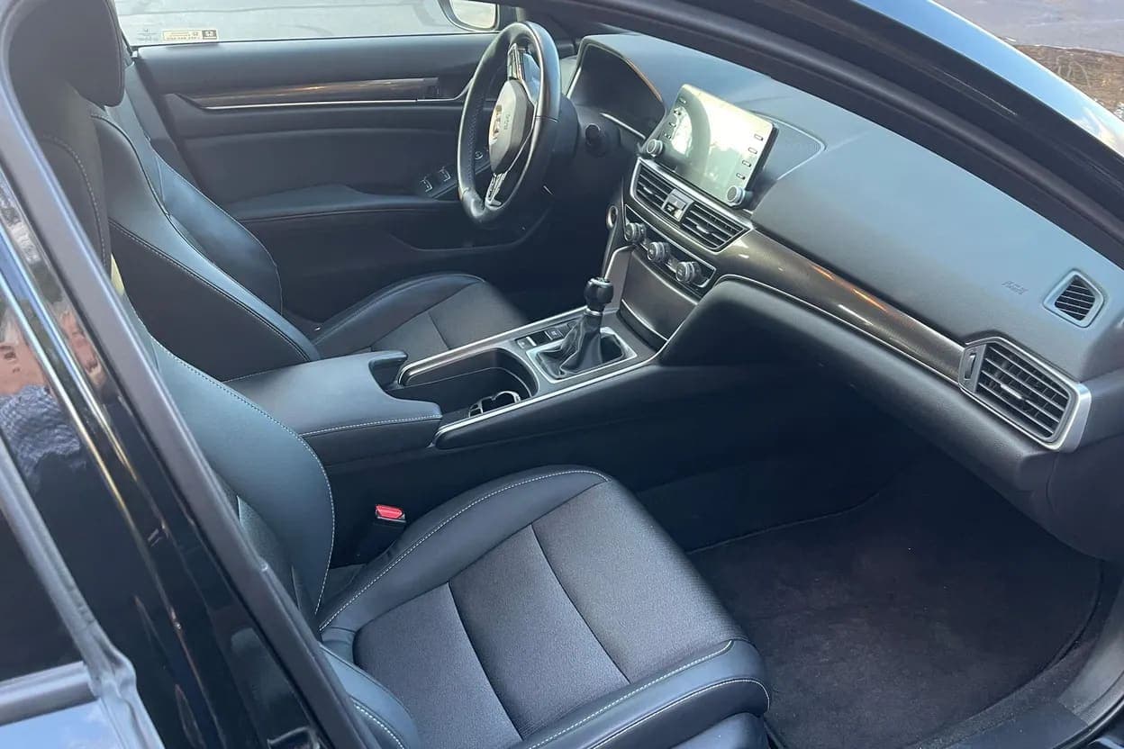 2018 Honda Accord 2.0T Sport, view