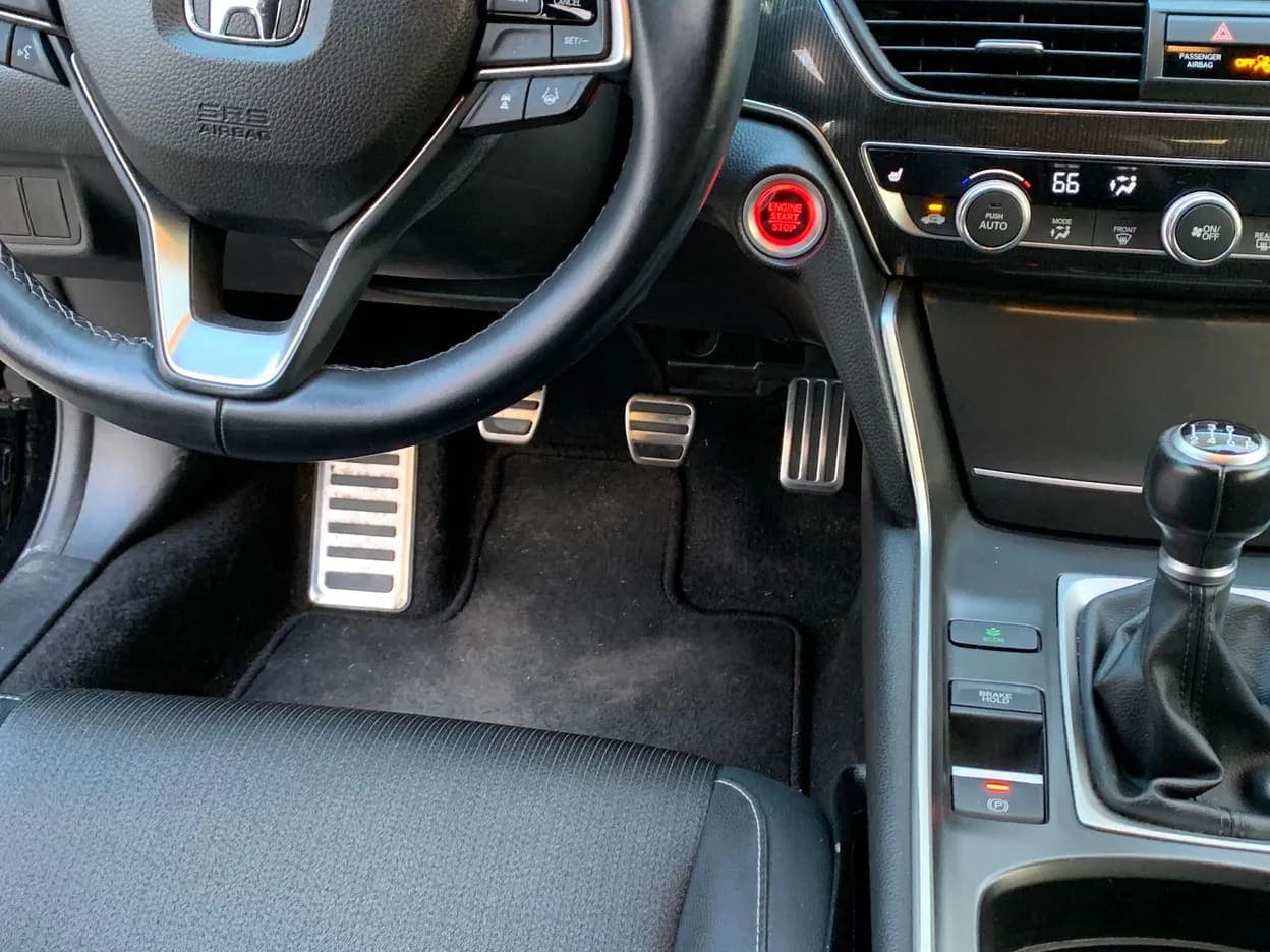 2018 Honda Accord 2.0T Sport, view