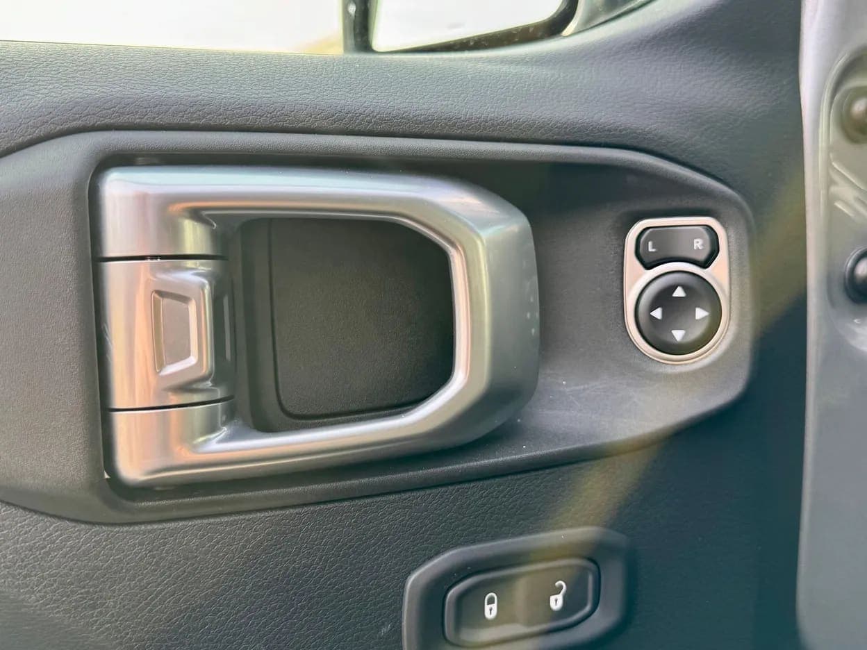 2019 Jeep Wrangler Rubicon, view