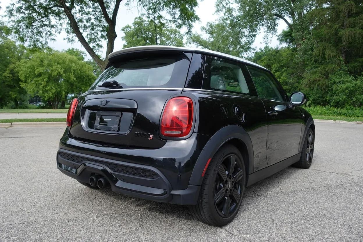 2022 Mini Cooper S Hardtop, view