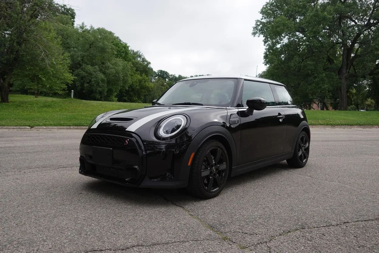 2022 Mini Cooper S Hardtop, view