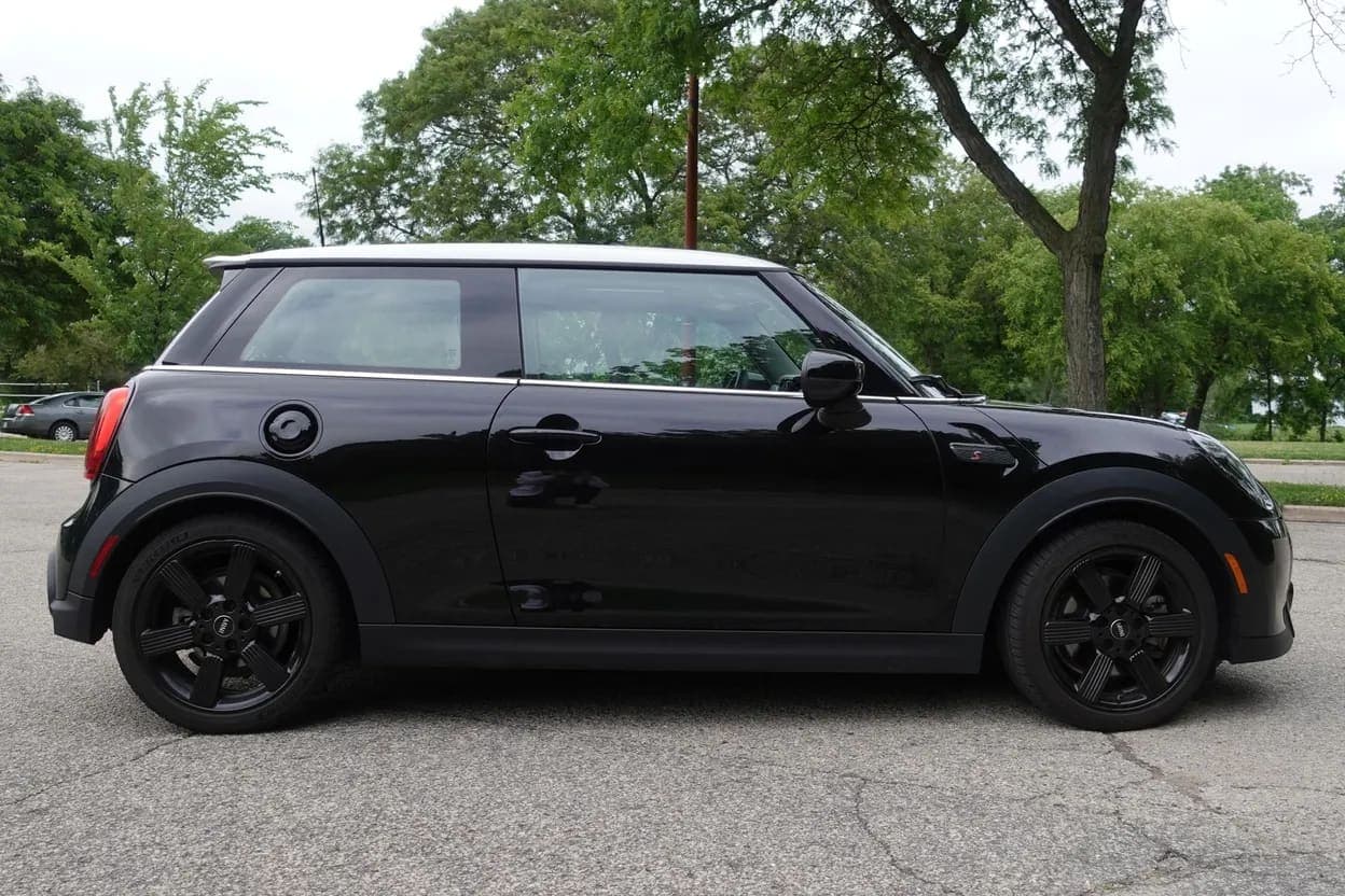 2022 Mini Cooper S Hardtop, view