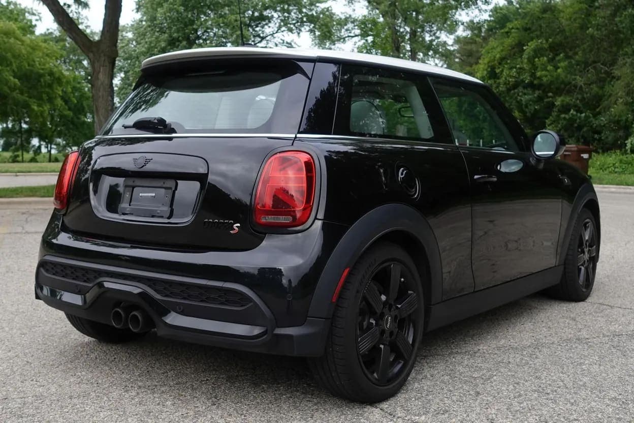 2022 Mini Cooper S Hardtop, view