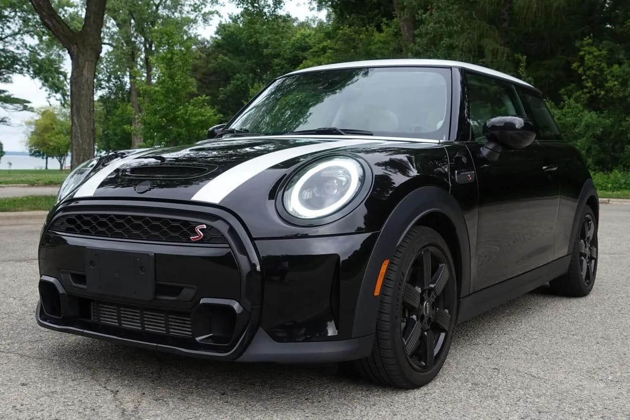 2022 Mini Cooper S Hardtop, view
