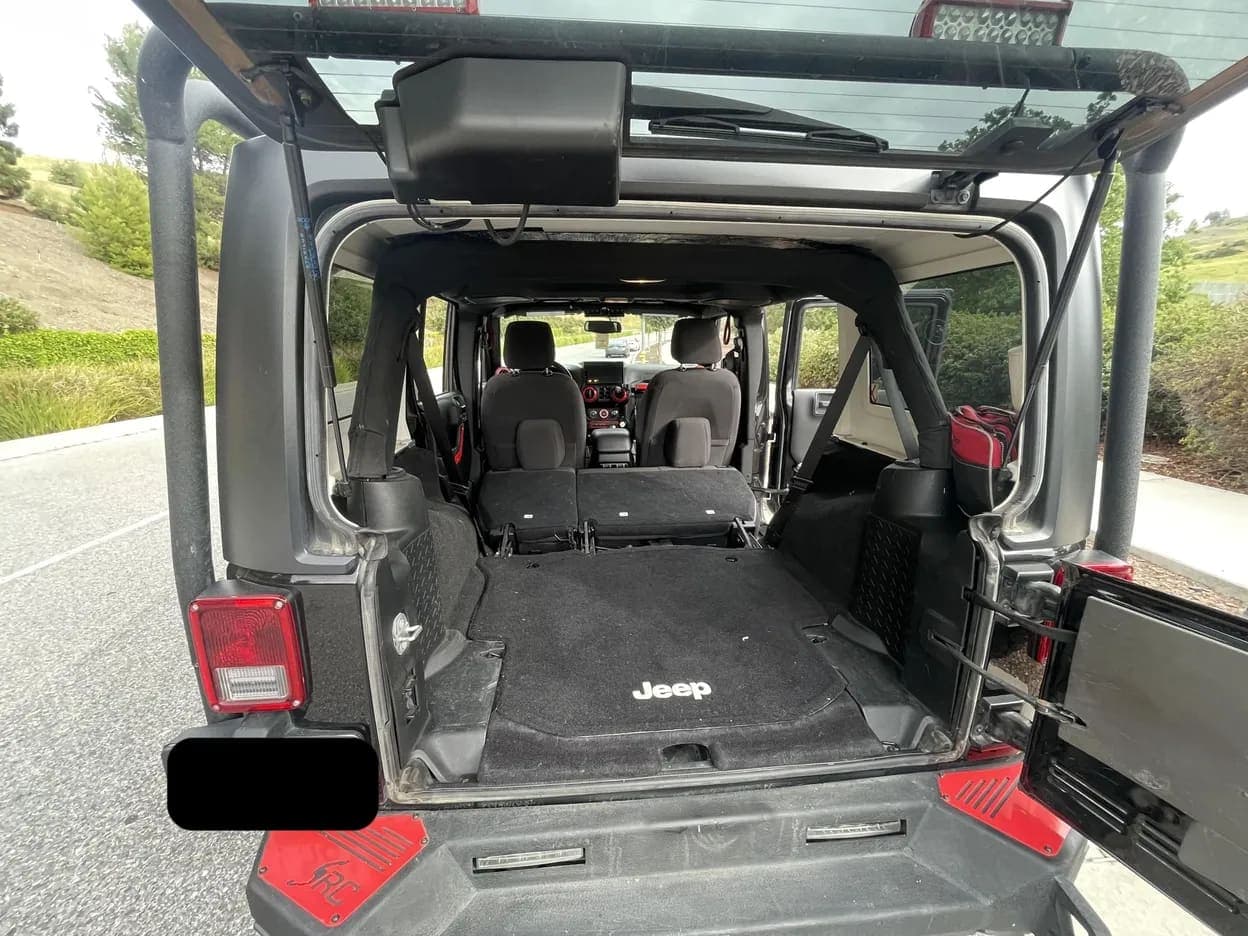 2017 Jeep Wrangler Unlimited Sport, view