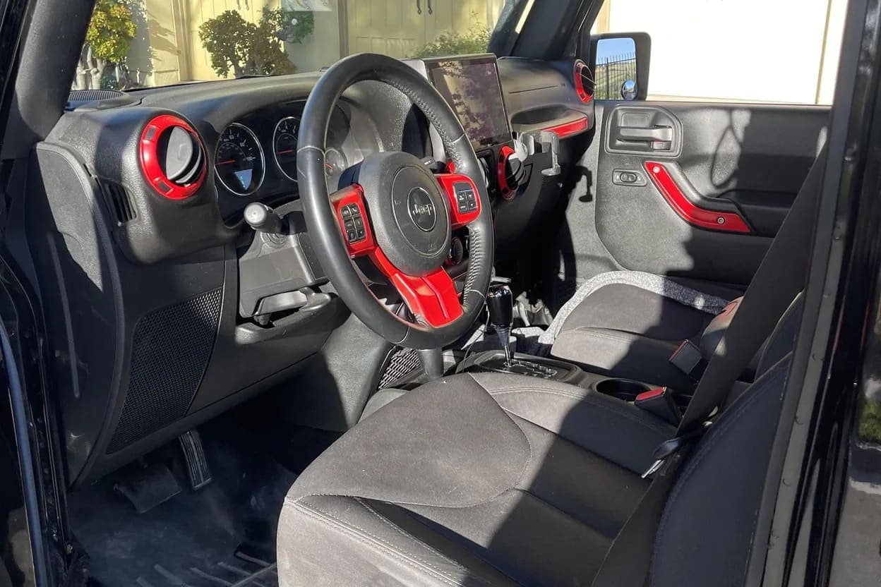 2017 Jeep Wrangler Unlimited Sport, view