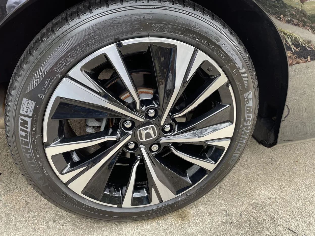 2016 Honda Accord EX-L V6 Coupe, view